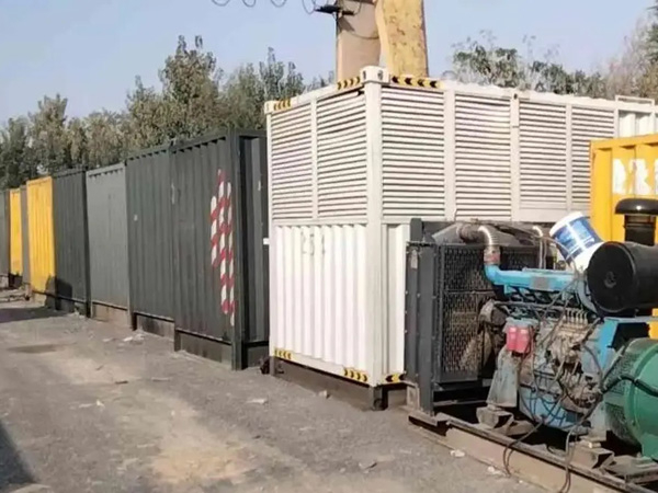 松阳200KW柴油发电机机组每小时油耗是多少?